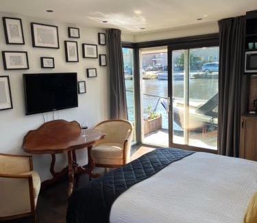 Nieuw-West Bed & Breakfast | Morpheus