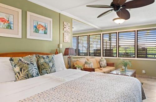 Napili House | Napili Bay 210 · NB 210 Napili Bay Studio with Direct Ocean View