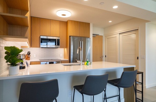 Ala Moana Condo | Newly Built Condominium "Sky Ala Moana " 26th Floor OceanView (SAW2605)