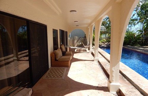 Hawaii Kai House | Newly Renovated Marina-Water Front Luxury Home