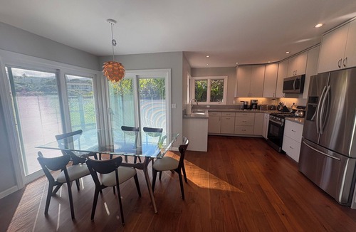 Napili House | Newly Renovated Oceanfront 3 BR, 3.5 Bath Estate with Pool, Spa, A/C and Turtles