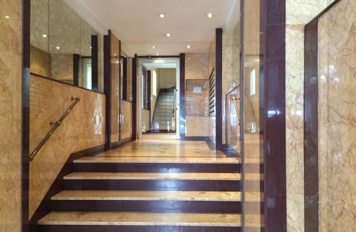 Carre d'Or Apartment | Nice Halevy