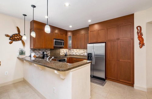 Waikoloa Condo | Ocean Front Pool Club. Includes Beach Gear! Halii Kai 24H