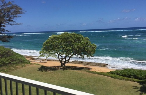 Wailua Resort | Ocean Front Resort~2 BD OCEAN FRONT Suite ~ AT/ Faces the Beach~Dec 23-30, 2023!