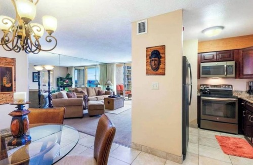Kahana House | Ocean & Island views, AC, resort 1bedroom condo, AC, walk to shops & dining