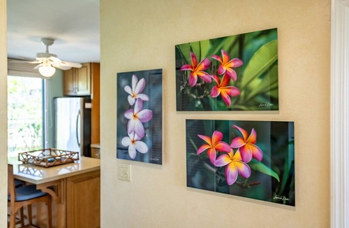 Kahuku House | Ocean Pearl: Luxurious Golf Course Retreat