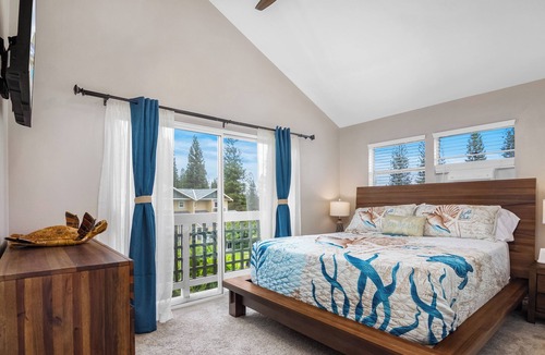 Waikoloa Village Condo | Ocean Vibes 2-Story Condo: AC, Pool, Hot Tub, Beach Essentials