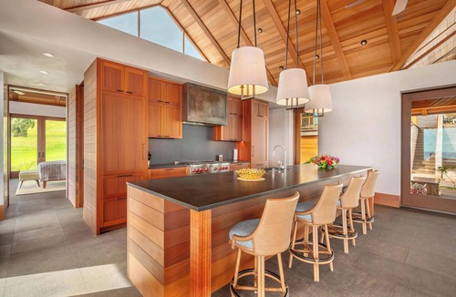 Poipu House | Ocean View Estate | Infinity Pool & Chef’s Kitchen | Hale Malie