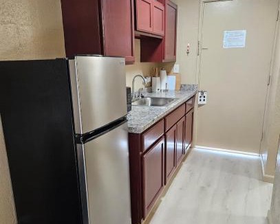 Keaukaha House | Ocean Views Private Balcony + Prime Location