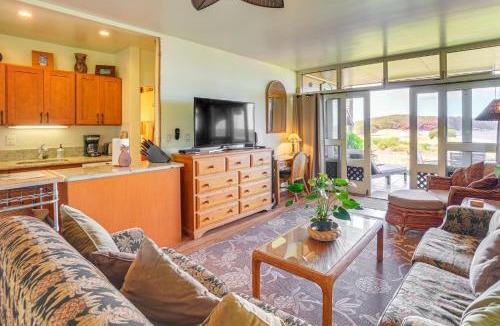 Maunaloa House | Oceanfront Condo w/Pool Access on Molokai!