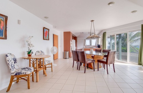 Keaau House | Oceanfront Keaau Gem: Ocean & Sunrise Views, Pool