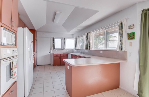 Keaau House | Oceanfront Keaau Gem: Ocean & Sunrise Views, Pool