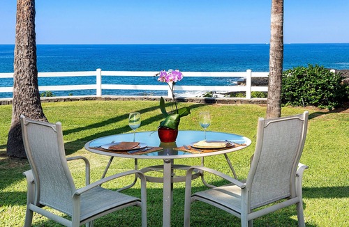 Kailua-Kona Villa | 🏖️Oceanfront Kona Villa w/Huge Lanai, 2 King Suites & AC | Royal Sea Cliff 109