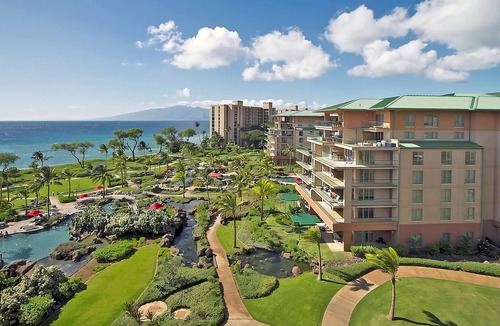 Honokowai Hotel | Oceanfront Lahaina Retreat | 2 Bedroom Resort View at Honua Kai Resort & Spa