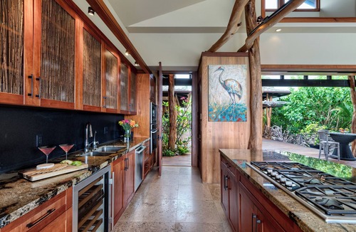 Kahaluu-Keauhou House | Oceanfront Luxury Estate · Infinity Pool · Sunset Views · Walk to Magic Sands