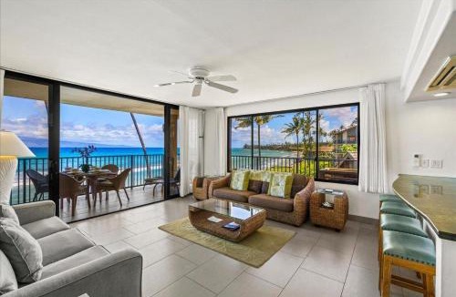 Koele House | Oceanfront Remodeled-30 Feet to Ocean-Central AC-Highly Sought After