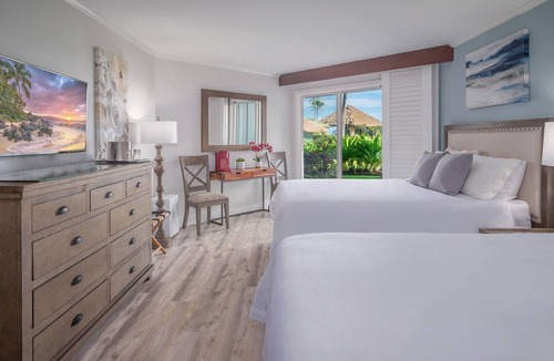 Hanamaulu Resort | Oceanfront Resort, 2 QUEEN beds, water views, walk-out access to pools/ocean