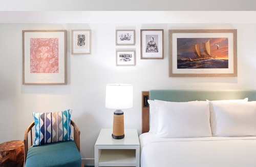 Waikiki Resort | Oceanfront Suite with Private Balcony at OUTRIGGER Waikiki Beach Resort!