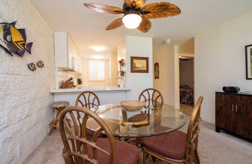 Maalaea Condo | Oceanview Ground Floor Condo Kanai A Nalu 108 in Maalaea with Pool and View