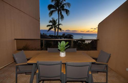 Kahana Resort | Oceanview Kahana Villa - Walk to Beach & Dining
