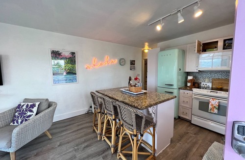 Laie House | ON THE BEACH/kid friendly /30day contact us /NEW REMODELn