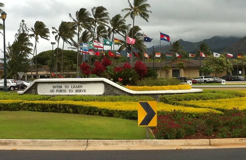Laie House | ON THE BEACH/kid friendly /30day contact us /NEW REMODELn