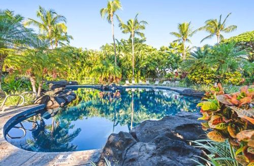 Kamuela House | Palm Villas stylish luxury condo with Mauna Lani Beach Club Access