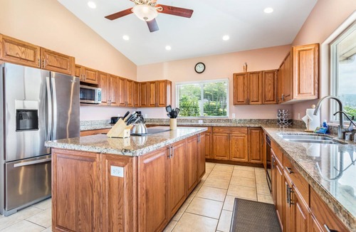 Kailua-Kona House | 🏖️Panoramic Ocean View Kona Home w/Private Infinity Pool | Akoa Place Kahakai Estates