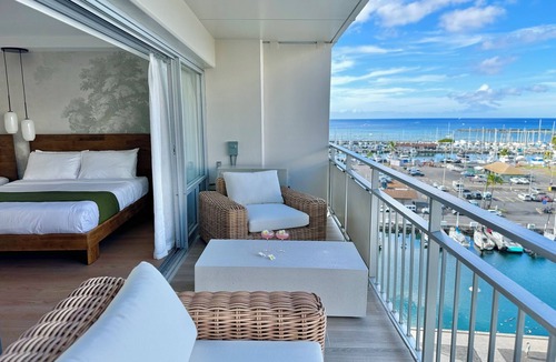 Waikiki Apartment | Panoramic Oceanview Resort