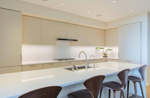 Ala Moana Condo | Park Lane Sunset Resort by Gather: Luxury Ala Moana Home w/Pool, Hot Tub & Lanai