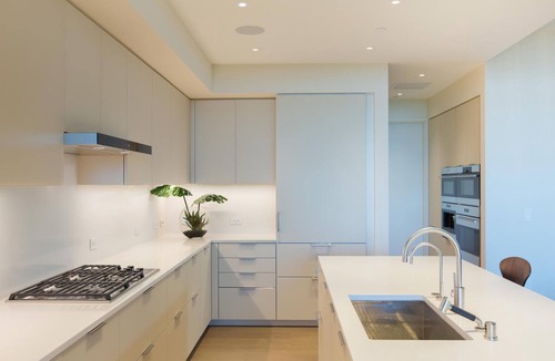 Ala Moana Condo | Park Lane Sunset Resort by Gather: Luxury Ala Moana Home w/Pool, Hot Tub & Lanai