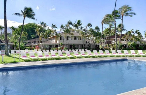 Kaanapali Hotel | Perfect Find! 3 Units w/Partial Ocean View, Beachfront Location, Outdoor Pool