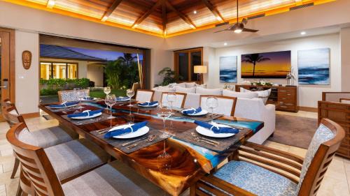 Kamuela House | ❤PiH❤ ELEGANT ESCAPE Heated Private Pool Spa Detached Ohana Suite