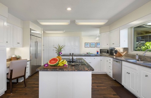 Kailua House | Place in Paradise-Kailua Beachfront Short term Lic#1990/NUC-1802