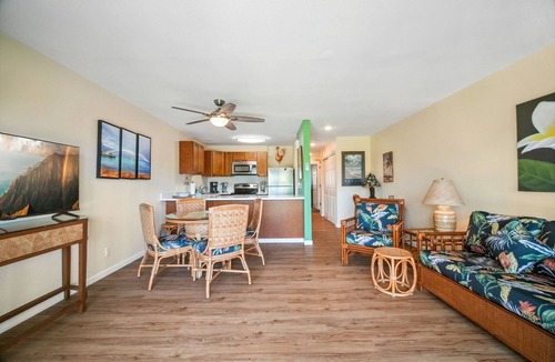 Kapaa Condo | PONO KAI J305 - Steps from the Sandy Beach and Swimming Pool!