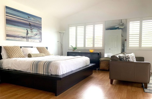 Pupukea Apartment | Prime Sunset Beach Loft! Modern, Spacious & Private + Cold A/C!