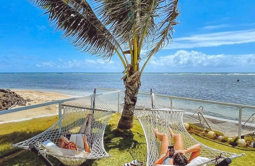 Hauula House | Privat Beach Paradise - Luxe beachfront!