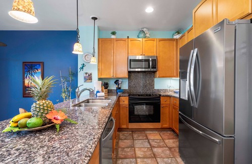 Waikoloa House | 🏖️Private Golf View Townhome w/2 Lanais + Pickleball