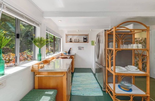 Haiku House | Private Hot Tub + Pool Access + AC - Star Lookout
