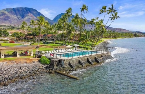 Historic Lahaina Front Street House | Puamana 2-Bed with beach access, 2 pools, tennis & pickleball.