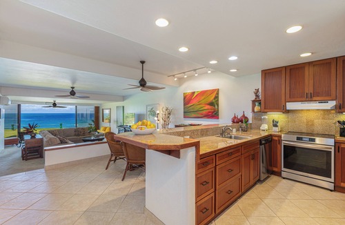 Princeville Condo | PUU POA #110 GORGEOUS OCEAN VIEWS AIR CONDITIONED Condo!