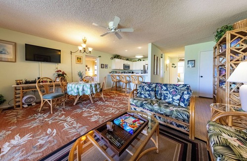 Waikoloa Village Condo | Relaxed Island Living with Ocean & Golf Views