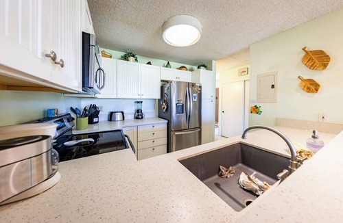 Waikoloa Village Condo | Relaxed Island Living with Ocean & Golf Views