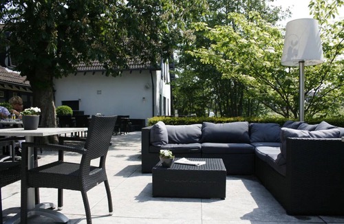 Lekkerkerk Hotel | Relaxing Escape with Free Parking, Outdoor Pool, Sauna & Dining on the Terrace