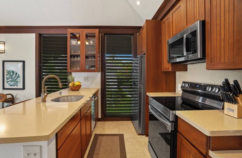 Poipu Condo | Remodeled Top Floor End Unit#49. Perfect location - Sunny & Close to Beach!