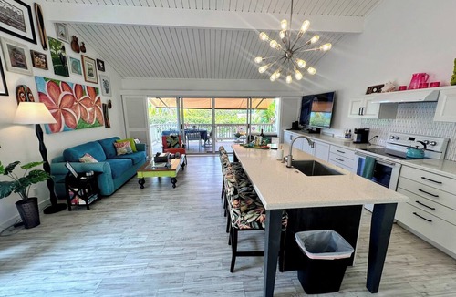 Keauhou Condo | Romantic Keauhou Retreat - Pool + Tropical Lanai