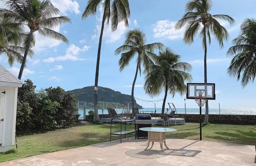 Makaha House | Sea La Vie II Furnished Luxury Beach Home
