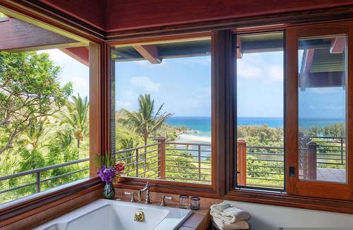 Kilauea House | Sea Song in Kilauea With 4 Bedrooms and 4 Bathrooms