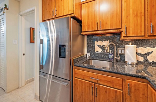 Kahana Condo | Sharing our Blessings! Spectacular Views, Sunsets, Whales, Rainbows