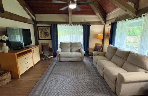 Hauula House | Spacious 2-bedroom house in perfect Hauula Minimum 30 night stay